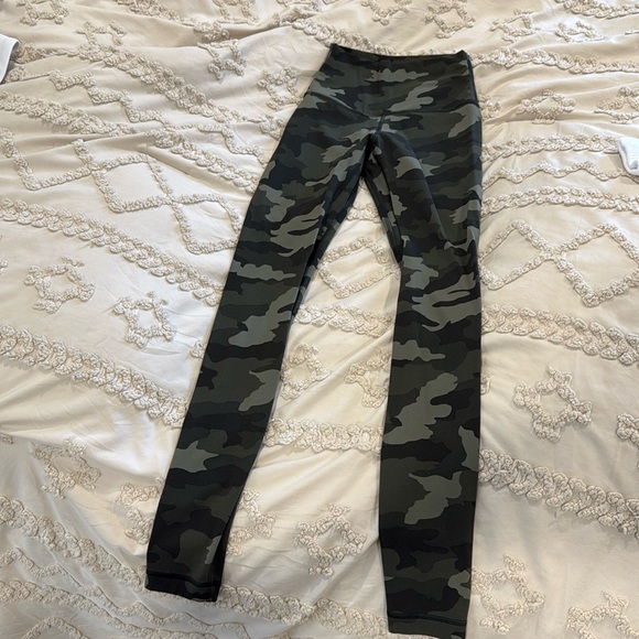 Lululemon align leggings - Picture 1 of 2